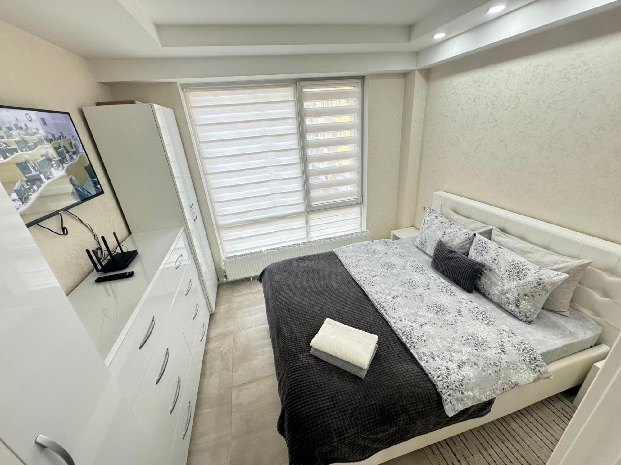 New Lux Apartment In Chisinau Eksteriør bilde